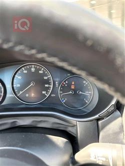 مازدا سي اكس-50